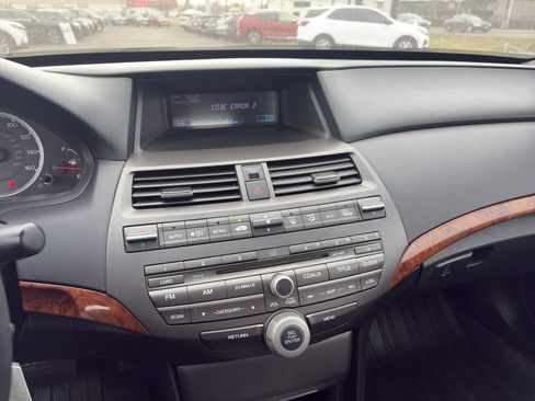 Used 2012 Honda Accord EX-L image 25