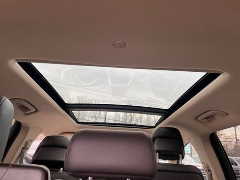 Used 2017 Lincoln MKC Select w/ Select Plus Package image 26