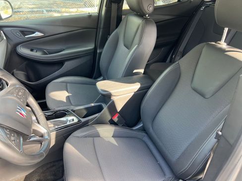 Used 2025 Buick Encore GX Preferred image 30