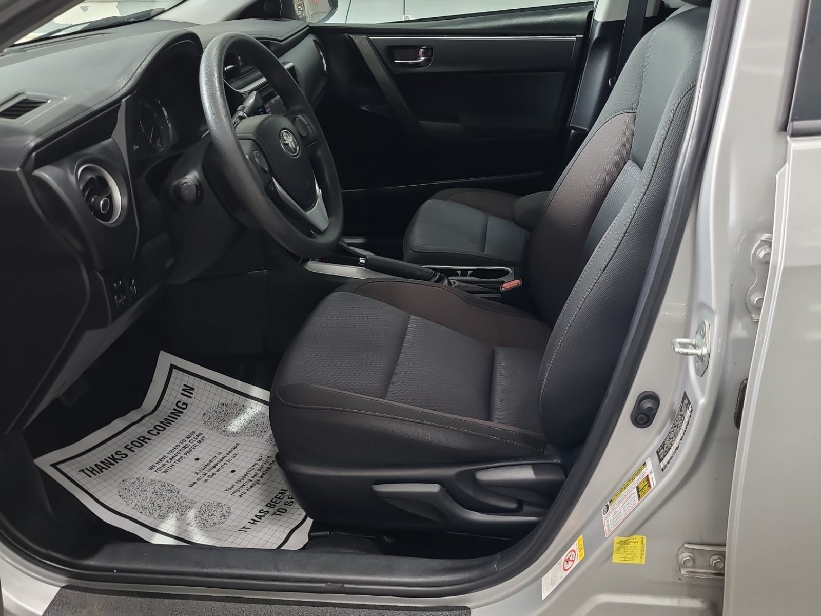 Used 2019 Toyota Corolla LE FWD image 8