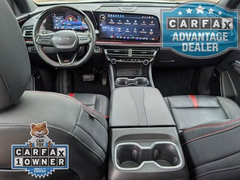 Used 2024 Chevrolet Traverse RS w/ LPO, Floor Liner Package AWD/4WD image 21