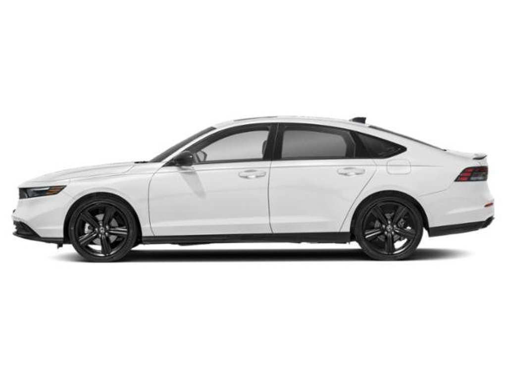 Used 2024 Honda Accord Sport image 3
