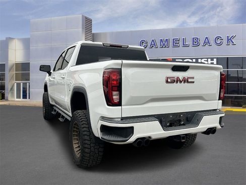 Used 2020 GMC Sierra 1500 Elevation w/ Elevation Value Package image 7