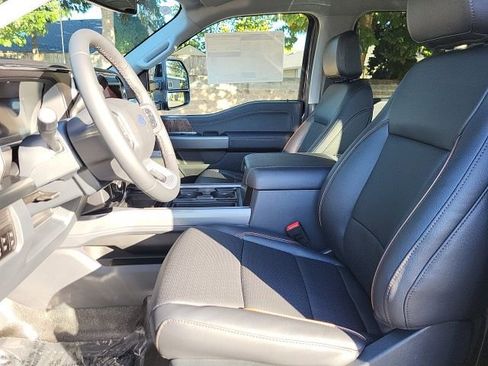 New 2026 Ford F350 Lariat w/ FX4 Off-Road Package image 11
