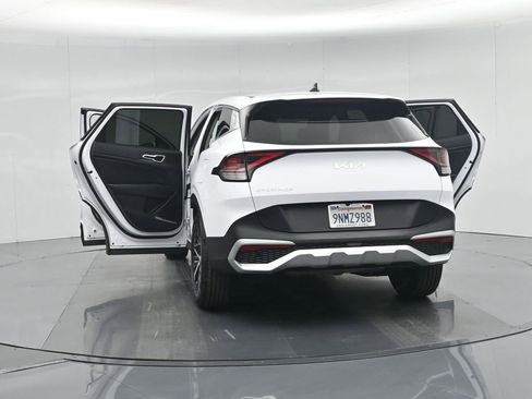 Used 2024 Kia Sportage EX image 24