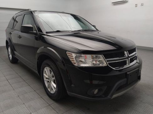 Used 2017 Dodge Journey SXT FWD image 13