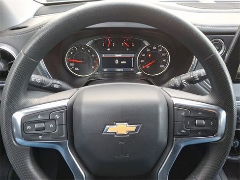 Used 2025 Chevrolet Blazer LT w/ Convenience Package image 20