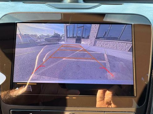Used 2020 Chevrolet Malibu Premier FWD image 20