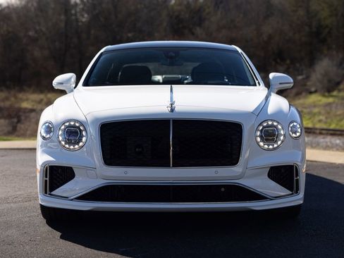 New 2026 Bentley Flying Spur image 15