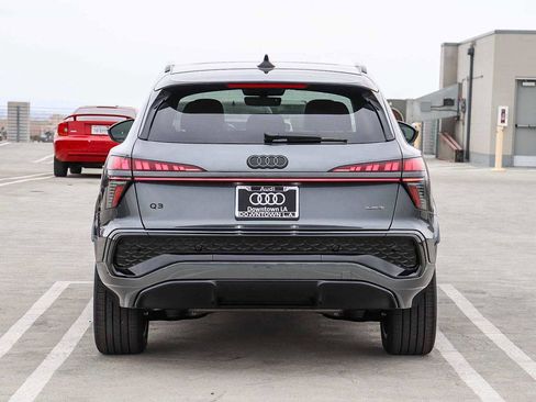New 2026 Audi Q3 quattro 2.0T AWD/4WD image 5