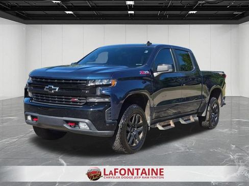 Used 2021 Chevrolet Silverado 1500 LT Trail Boss w/ Bed Protection Package AWD/4WD image 1