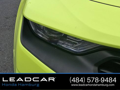 Used 2021 Chevrolet Camaro LT w/ RS Package RWD image 10