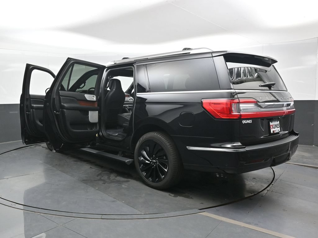 Used 2020 Lincoln Navigator L Reserve w/ Equipment Group 208A Reserve AWD/4WD image 49