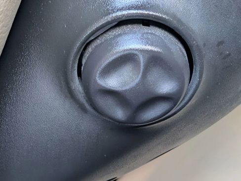 Used 2017 Cadillac XT5 Luxury w/ Driver Awareness Package image 34