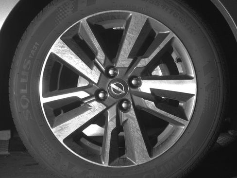 Used 2025 Nissan Versa SV FWD image 13