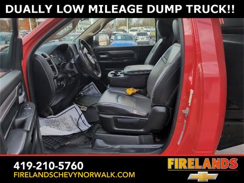 Used 2019 RAM 5500 Tradesman image 24