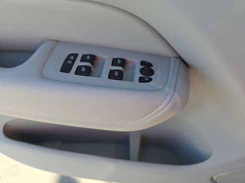 New 2026 Volvo XC60 T8 Ultra w/ Protection Package Premier image 38