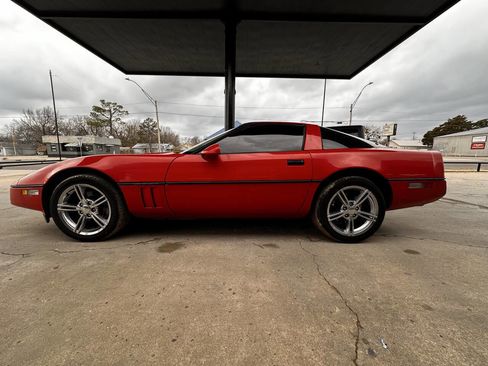 Used 1989 Chevrolet Corvette Coupe image 5