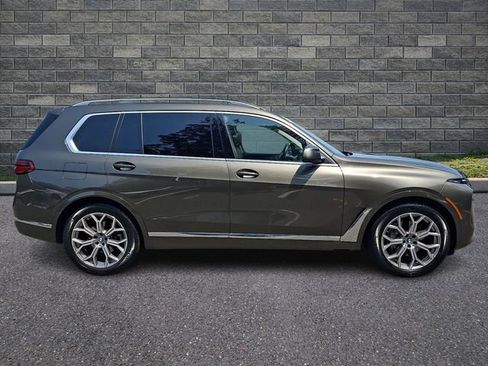Used 2025 BMW X7 xDrive40i AWD/4WD image 7
