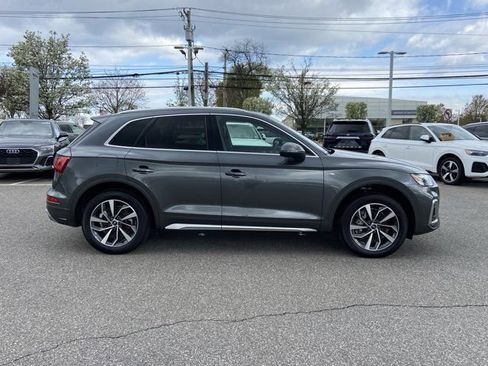 Used 2023 Audi Q5 2.0T Premium Plus w/ Premium Plus Package AWD/4WD image 4