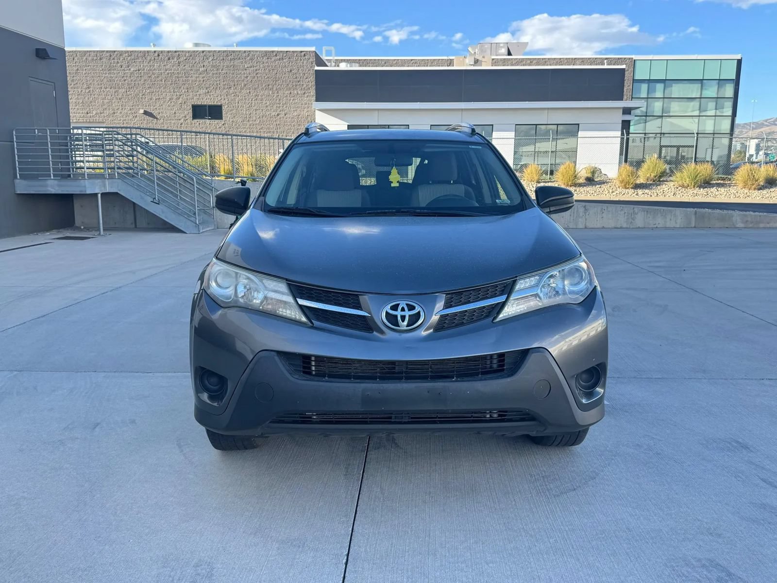 Used 2014 Toyota RAV4 LE AWD/4WD image 4