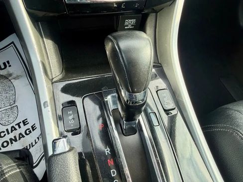 Used 2017 Honda Accord EX-L image 23