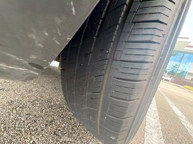 Used 2020 Lincoln Nautilus FWD image 9