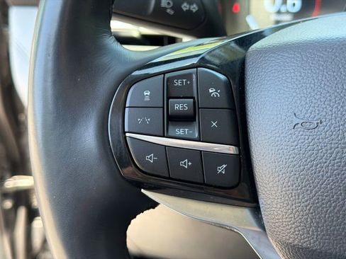 Used 2025 Ford Explorer Platinum w/ Ultimate Package AWD/4WD image 29