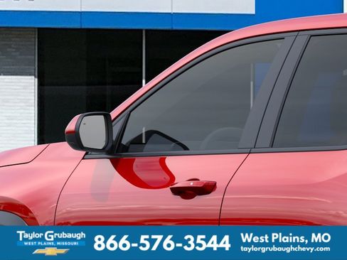 New 2027 Chevrolet Equinox LT w/ Convenience Package II AWD/4WD image 12
