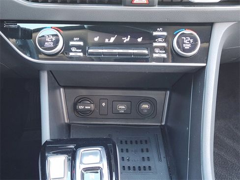 Used 2023 Hyundai Sonata SEL w/ Convenience Package image 17