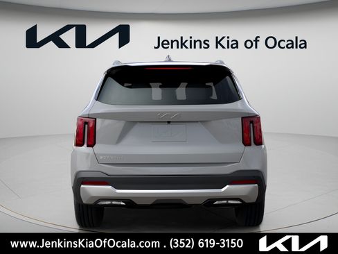 New 2026 Kia Sorento EX w/ EX Premium Package FWD image 5