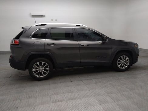 Used 2019 Jeep Cherokee Latitude Plus FWD image 10