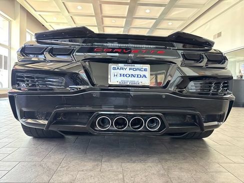 Used 2024 Chevrolet Corvette Z06 RWD image 19