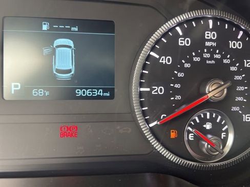 Used 2022 Kia Telluride S image 12