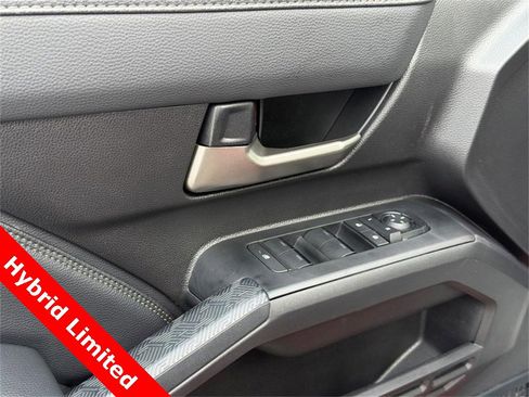 Used 2024 Toyota Tacoma Limited image 17
