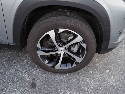 Used 2024 Chevrolet Trax RS w/ Driver Confidence Package image 35