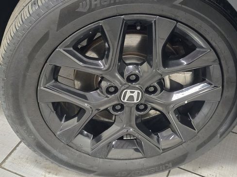 Used 2023 Subaru Impreza 2.0i Sport image 7