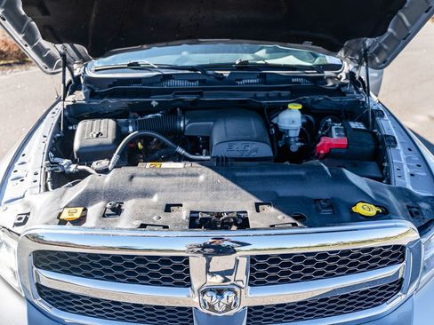 Used 2024 RAM 1500 Classic SLT image 21