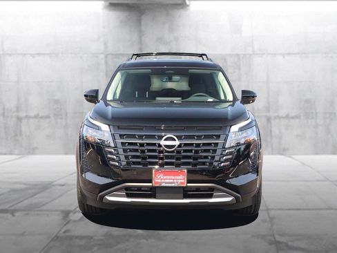 New 2026 Nissan Pathfinder SL w/ SL Premium Package AWD/4WD image 4