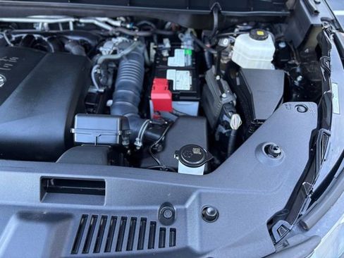 Used 2022 Toyota Highlander Limited image 36