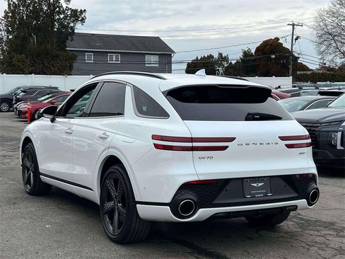 Certified 2025 Genesis GV70 2.5T w/ Sport Prestige Package image 8