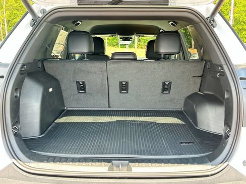 New 2026 GMC Terrain Elevation w/ Elevation Premium Package FWD image 16