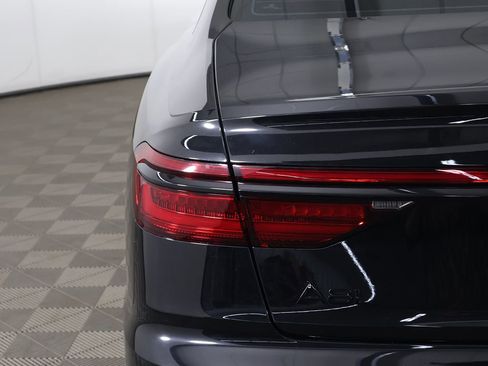 Used 2021 Audi A8 L 3.0T w/ Executive Plus Package AWD/4WD image 19