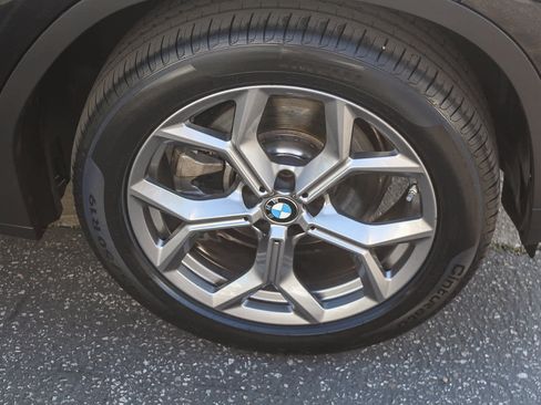 Certified 2023 BMW X4 xDrive30i w/ Convenience Package AWD/4WD image 9