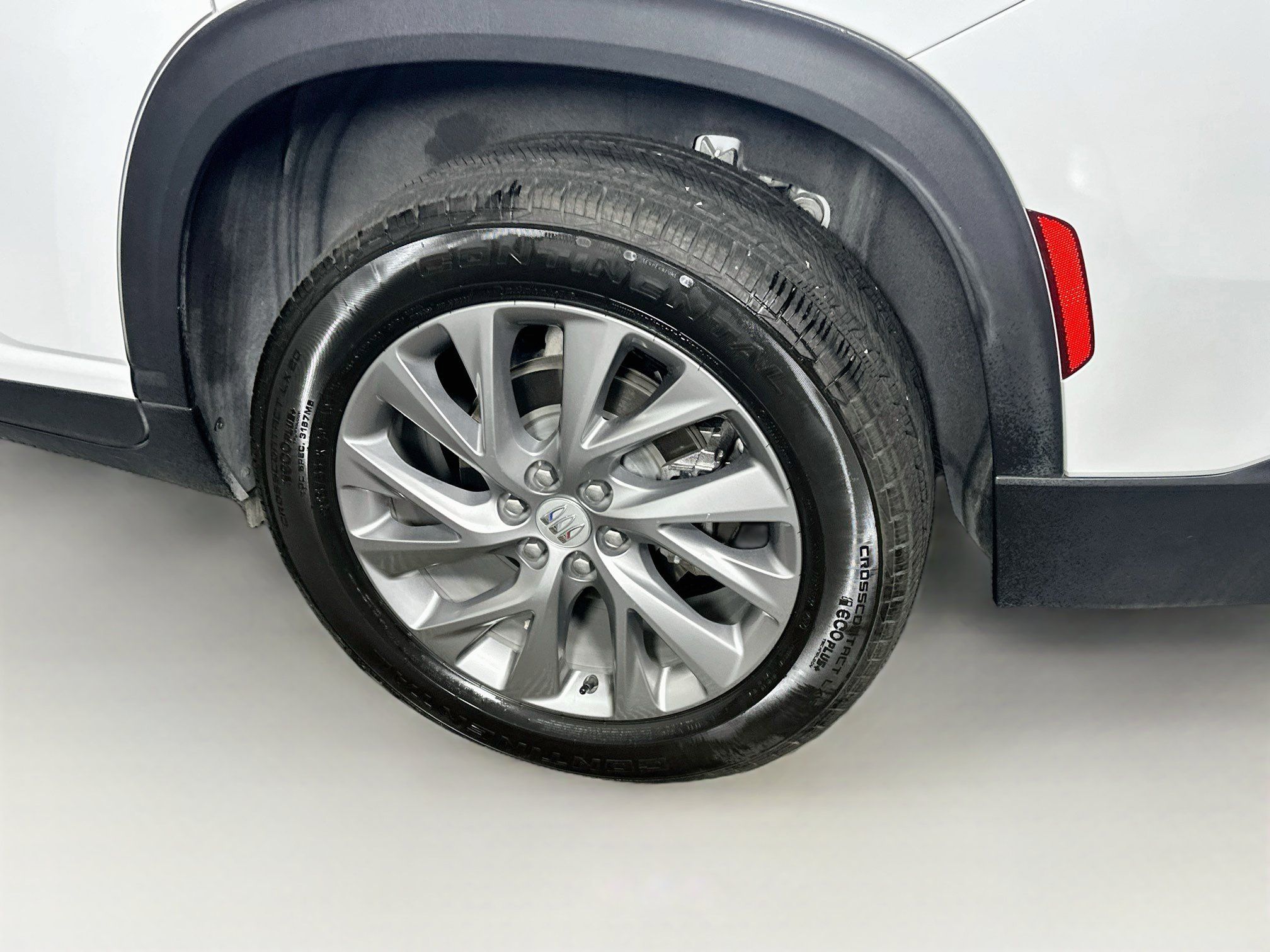 Used 2025 Buick Enclave Preferred FWD image 11