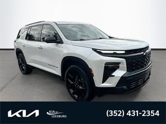 Used 2024 Chevrolet Traverse RS FWD video 1