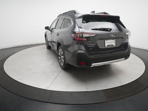 Used 2025 Subaru Outback Limited image 36