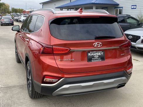 Used 2020 Hyundai Santa Fe Limited image 4