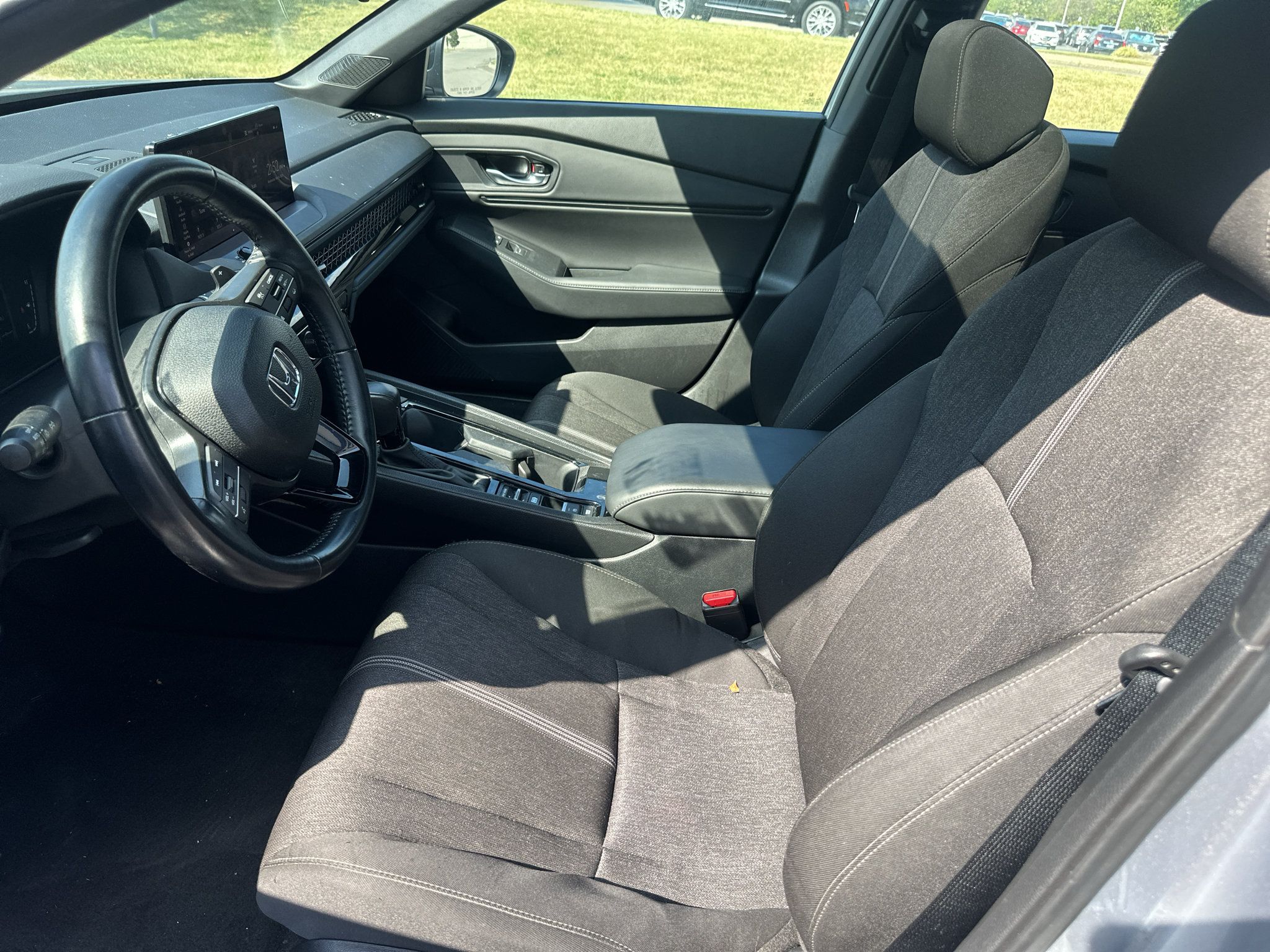 Used 2025 Honda Accord Sport image 18