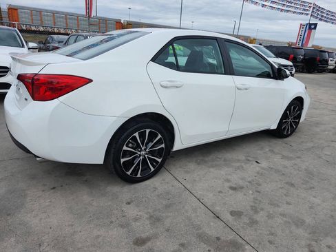 Used 2018 Toyota Corolla SE image 4